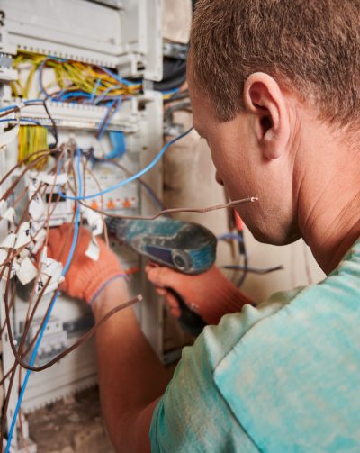 Wie funktioniert eine Schaltanlage?